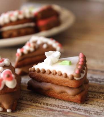 We versieren peperkoekkoekjes, koekjes