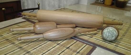 Rolling pins and scrapers for dough