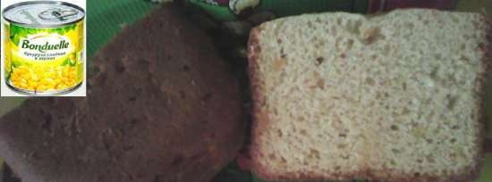 Pan de trigo y maíz con maíz dulce enlatado