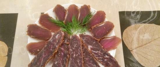 Raw-cured varkensbasturma