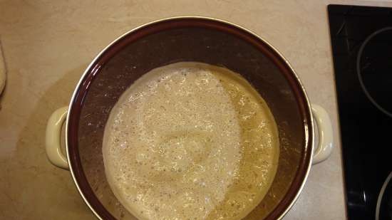 Pane di grano a lievitazione naturale a base di chicchi di grano germogliati da zero (al forno)