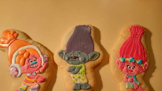 We decorate gingerbread cookies, cookies