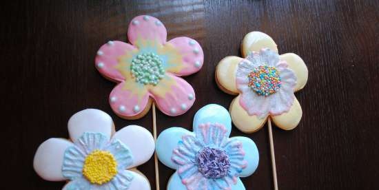 Decoramos galletas de jengibre, galletas