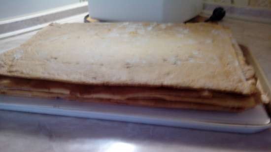 Honey cake mula sa choux pastry