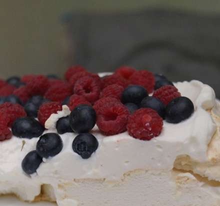 Dessert Pavlova