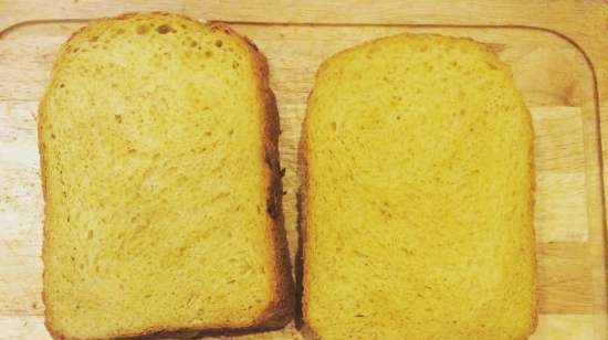 Pane alla zucca con farina integrale nella macchina per il pane Panasonic 2500-2512