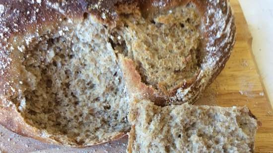 Bread with caraway seeds and coriander