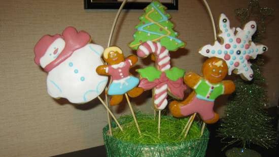 Decoramos galletas de jengibre, galletas