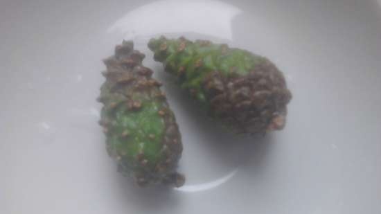 Jam ng pine cone