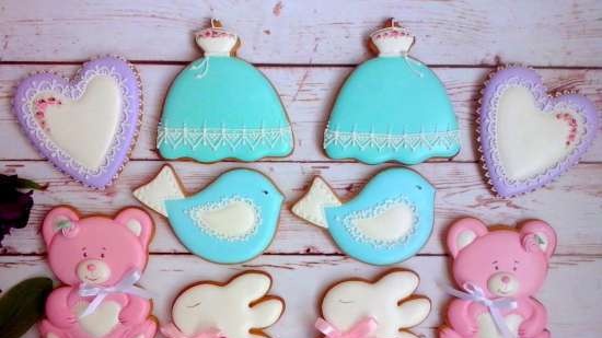 Decoramos galletas de jengibre, galletas