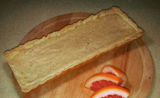 Tarta de nisip cu umplutură de banană-grapefruit