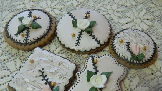 Decoramos galletas de jengibre, galletas