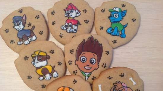 We decorate gingerbread cookies, cookies