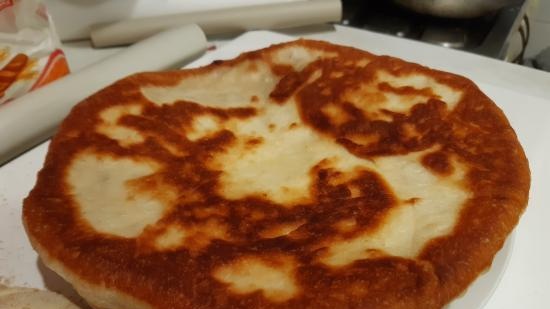 Impasto per tortillas, pizza, khachapuri in 5 minuti al giorno