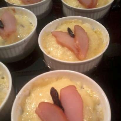 Chicken soufflé with bacon and dried apricots