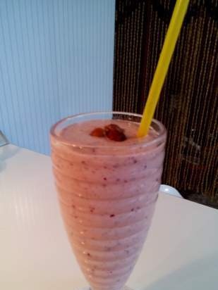 Smoothie ze śliwkami orzechowymi