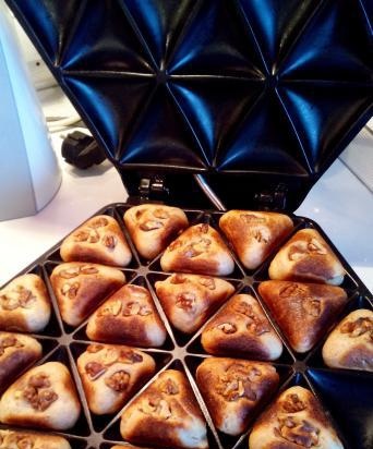 Dough patties with oatmeal and rye flour