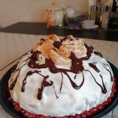 Torta di panpepato con banane e panna acida (no prodotti da forno)