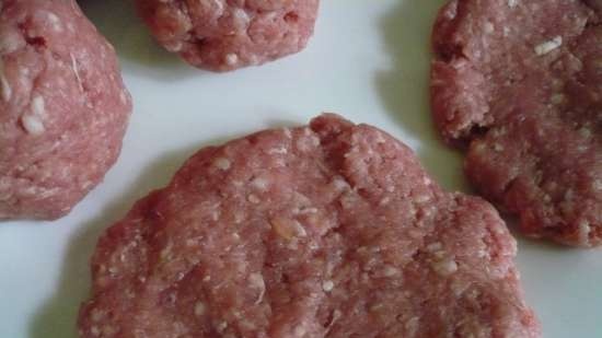 Minced meat chops