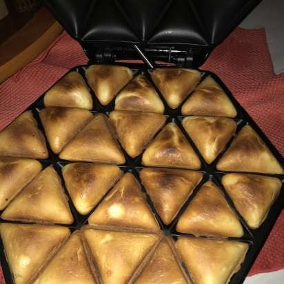 Mini samsa maker mula sa gumagawa ng Princess Samboussa