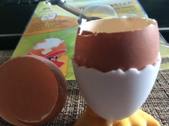 Eggshell cleaner + quail egg cutter