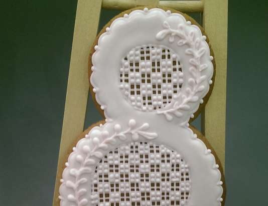 Decoramos galletas de jengibre, galletas