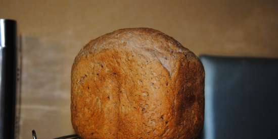 Wheat-buckwheat bread with poppy seeds, flax seeds, walnuts