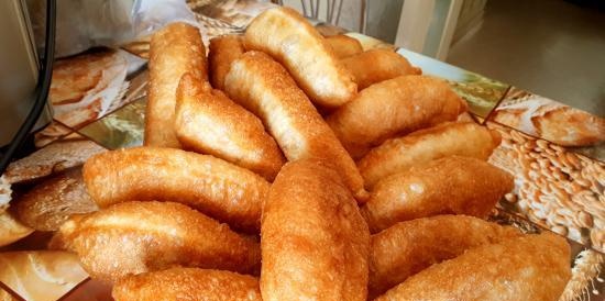 Torte fritte dall'impasto con brodo di patate (ricetta magra)