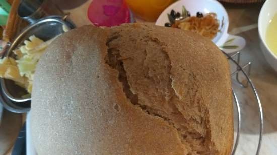 Sourdough na tinapay na gawa sa 1 grade harina (sa isang gumagawa ng tinapay)