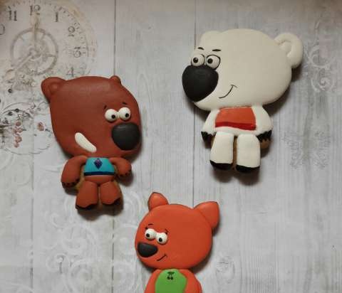 Decoramos galletas de jengibre, galletas