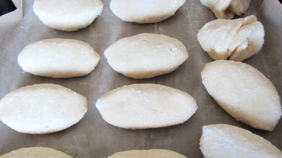 Empanadas de masa de cuajada con acedera