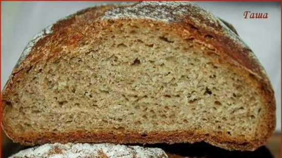 Pan de centeno de dos tercios.