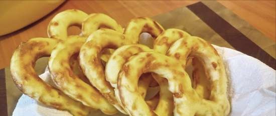 Cheese pretzels