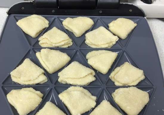 Curd-koekjes (technologische aanpassing voor de Redmond-multibaker)