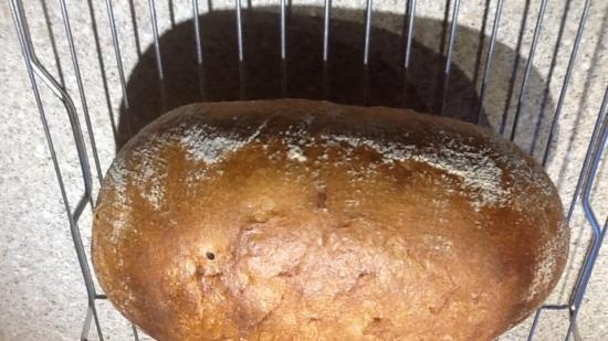 Panino di grano saraceno su una grande borsa (forno)