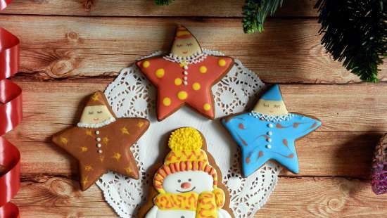 We decorate gingerbread cookies, cookies