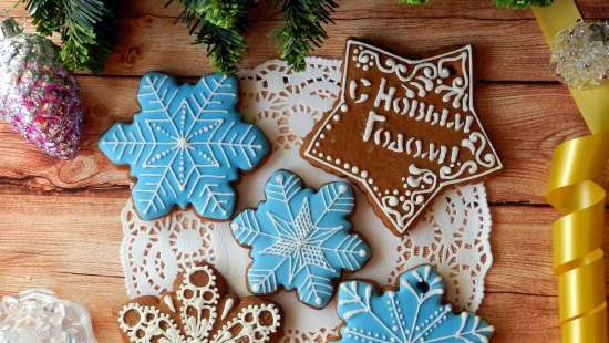 Decoramos galletas de jengibre, galletas