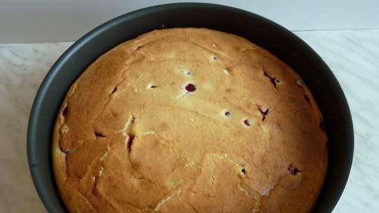 Cazuela de cuajada con frutos rojos