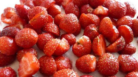 Tarta de requesón y fresas