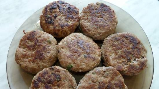 Cutlets baked with vegetables (Firinda pаtates kofte)