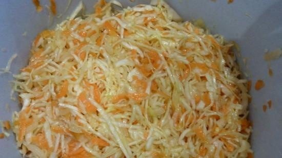 Spicy cabbage salad