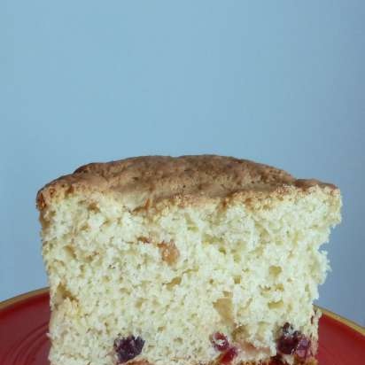 Påske cottage cheese-kake med rosiner og kandiserte frukter