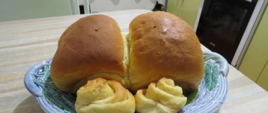 Tang-jong milk bread