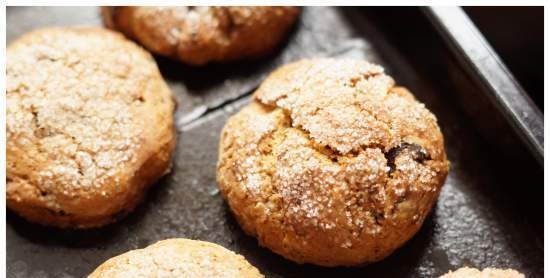 Scones με αλεύρι σίκαλης, σταφίδες και τζίντζερ