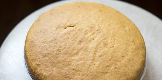 Torta al latte e zucca cruda