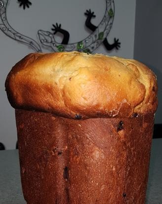 Kulich en una pa