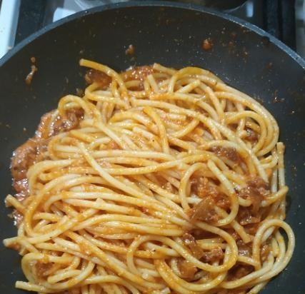 Pasta Amatriciana (Pasta all'Amatriciana)