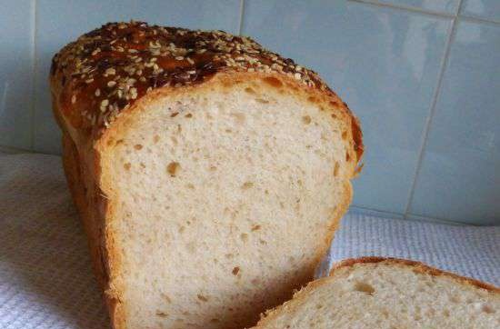 Pane alla frutta preparato