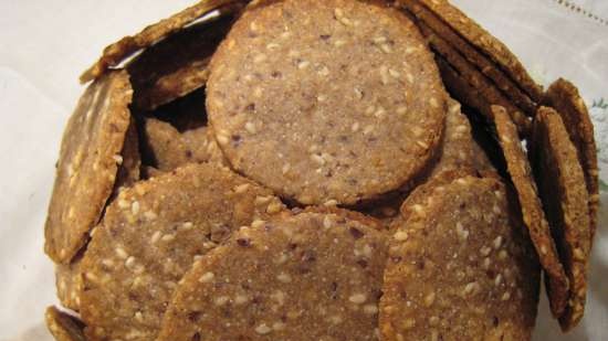 Whole grain crackers with sunflower, flax and sesame seeds (Peter Reinhart)