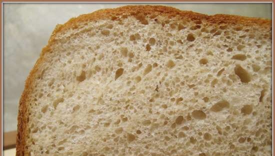 Pane di grano con semi di sesamo e mela nella macchina per il pane Scarlett-400